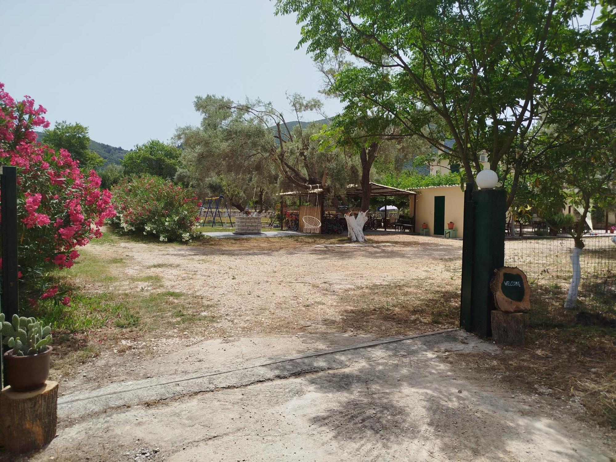 Riverside Αpartments Vasiliki  Exterior photo